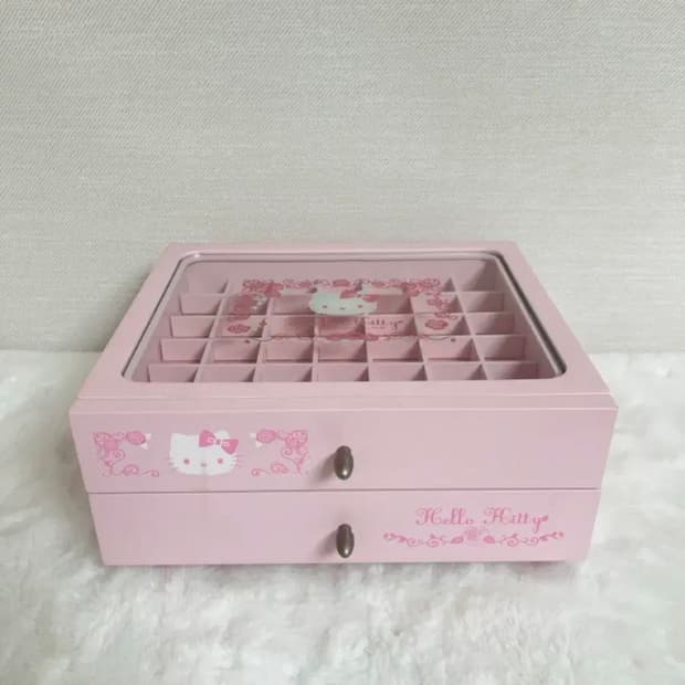 고전키티 목제 보관함