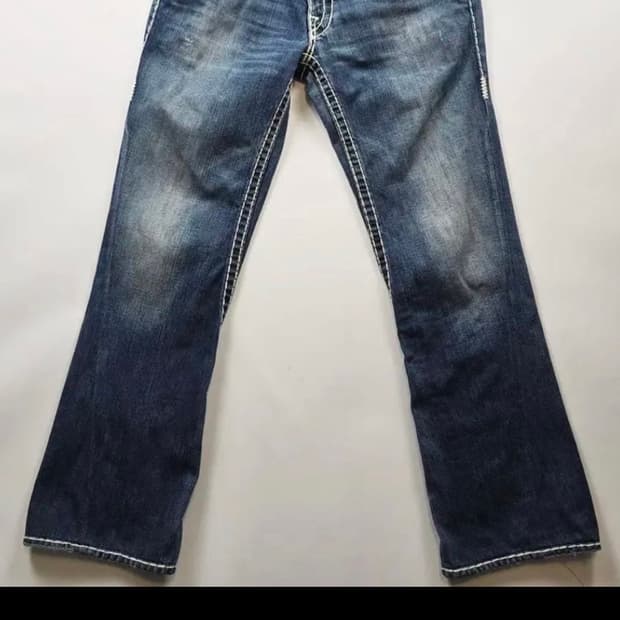 트루릴리전 조이 워싱 데님 부츠컷 청바지 스티치