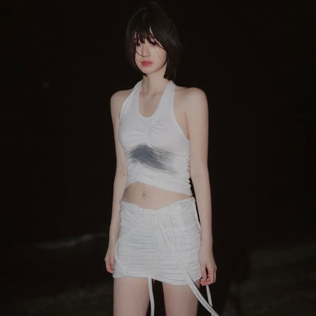 플레어업 - Vanish Halterneck Top