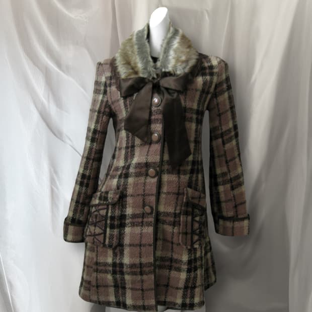 Axes femme coat