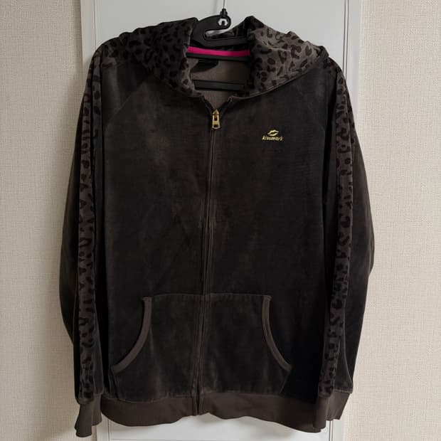 kissmark vintage 레오파드 벨벳 후드집업