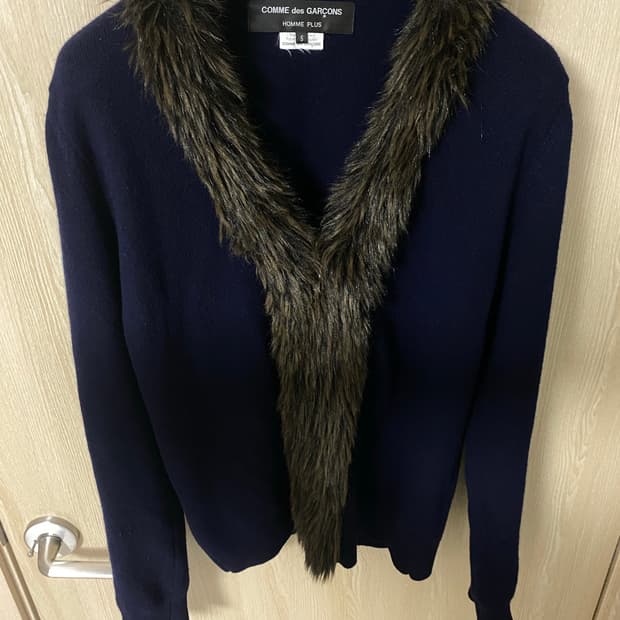 10/11 AW eskimo fur cardigan