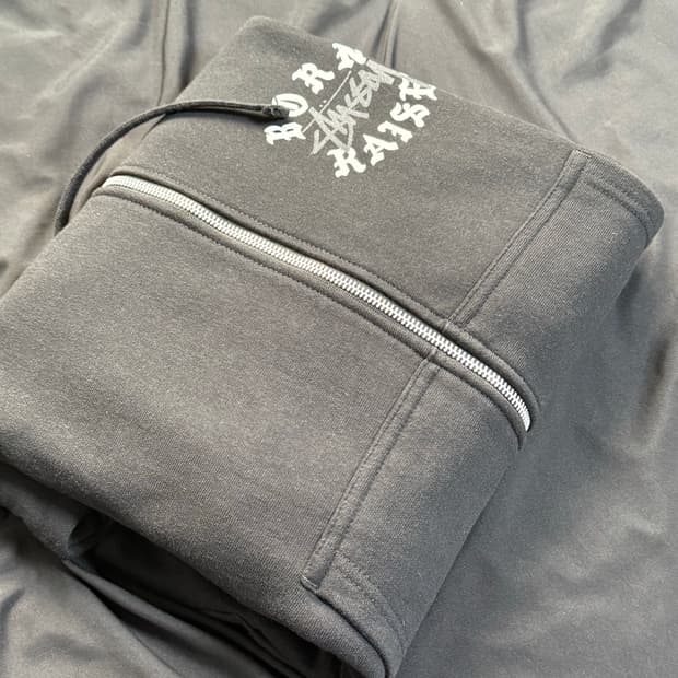 스투시 본앤레이즈드 후드