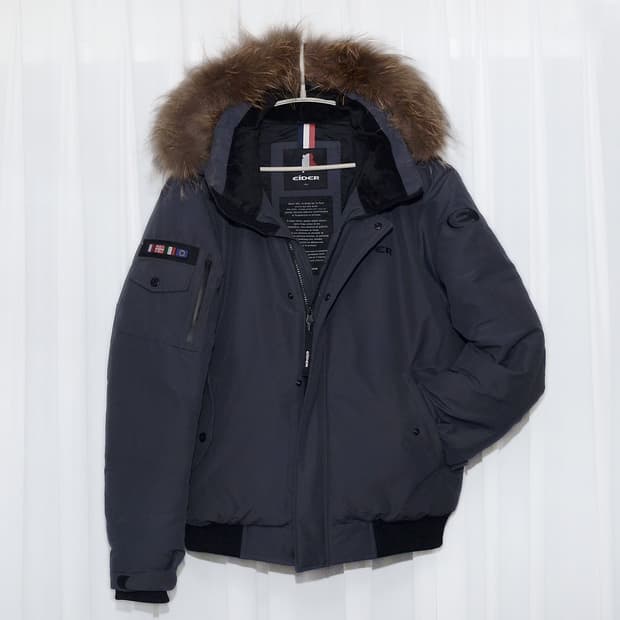 신품급) 아이더 스투키 헤비 구스다운 봄버 숏패딩 자켓 (L/100+)