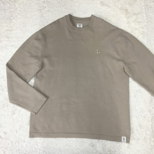 헤지스 피즈 라운드넥니트 DD16