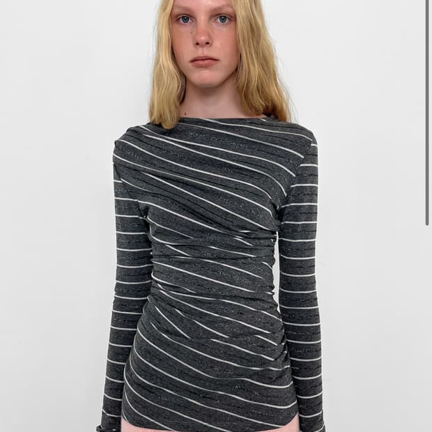 폴리수엠 스트라이프티 (새상품)