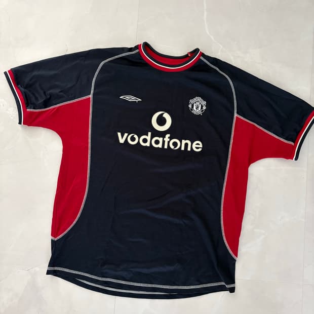 00-01 맨체스터 유나이티드 써드