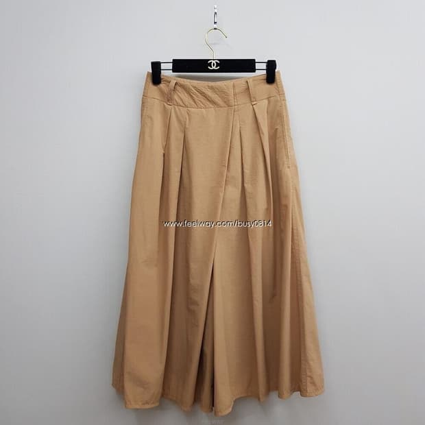한섬 마인 MINE 2022  베이지 와이드 플리츠 큐롯 팬츠 xs사이즈