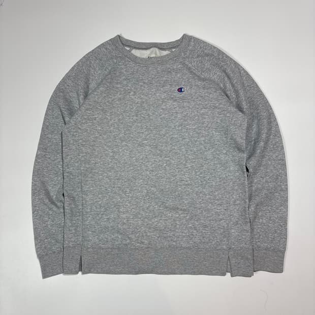 챔피온 그레이 로고 맨투맨