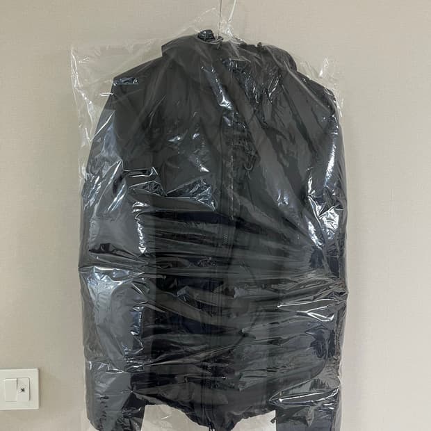 아웃스탠딩 패딩 POLAR GOOSE DOWN PARKA