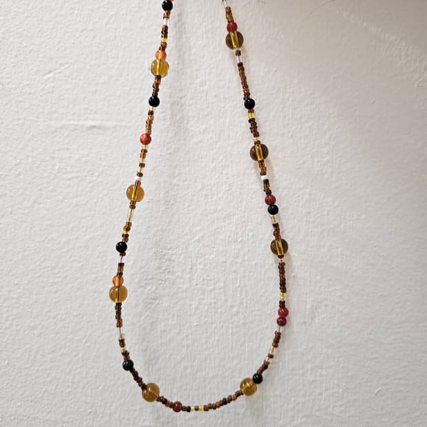 Handmade 브라운 언발 비즈 목걸이