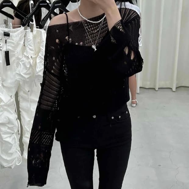 바이너리원 데미지 니트