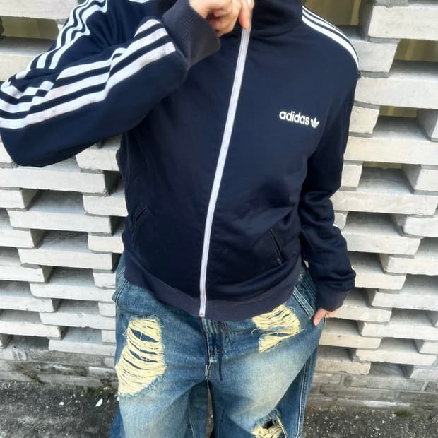ADIDAS 스펠로고 네이비 트랙탑 져지