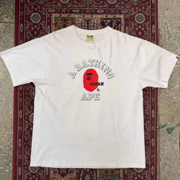 베이프 재팬 컬리지 티셔츠 [ 105-110 ]