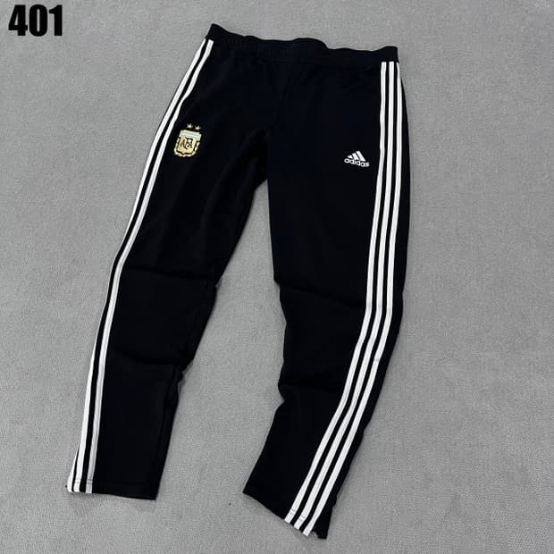 아디다스 트레이닝 블랙