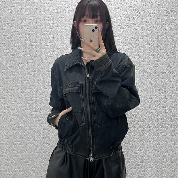 쿠어 빈티지 모던 캐주얼 시크 틴트 워싱 흑청 데님자켓 M C12756
