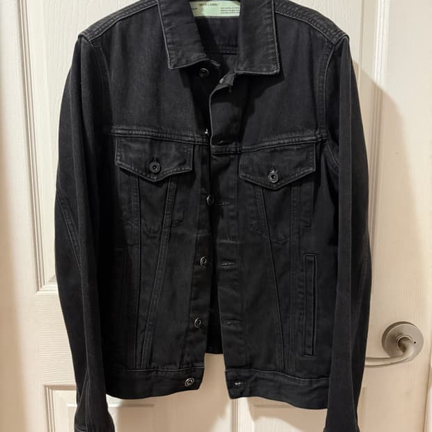 오프화이트 X 바이레도 흑청자켓 S사이즈