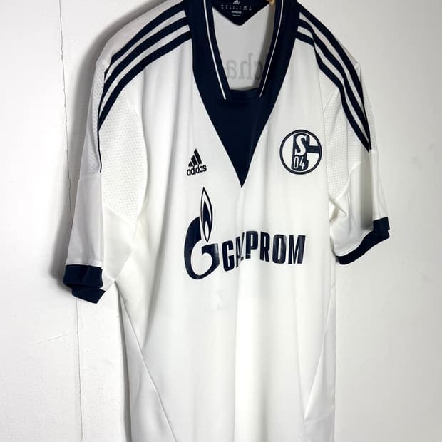 샬케 고레츠카 축구유니폼 축구져지 축구의류 축구용품