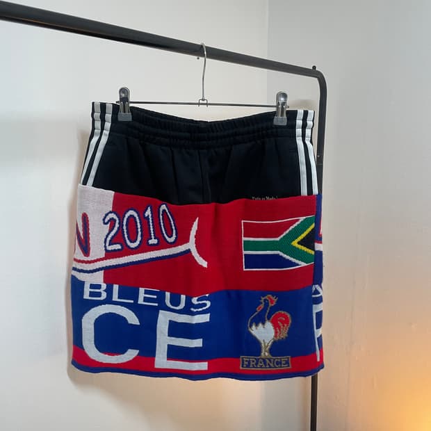 Paris Re Made 스커트 (1 size)