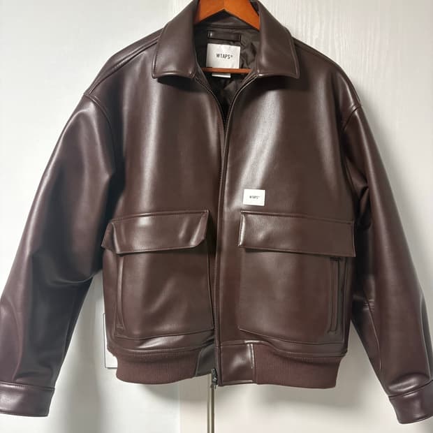 WTAPS 신세틱 레더 브라운 자켓