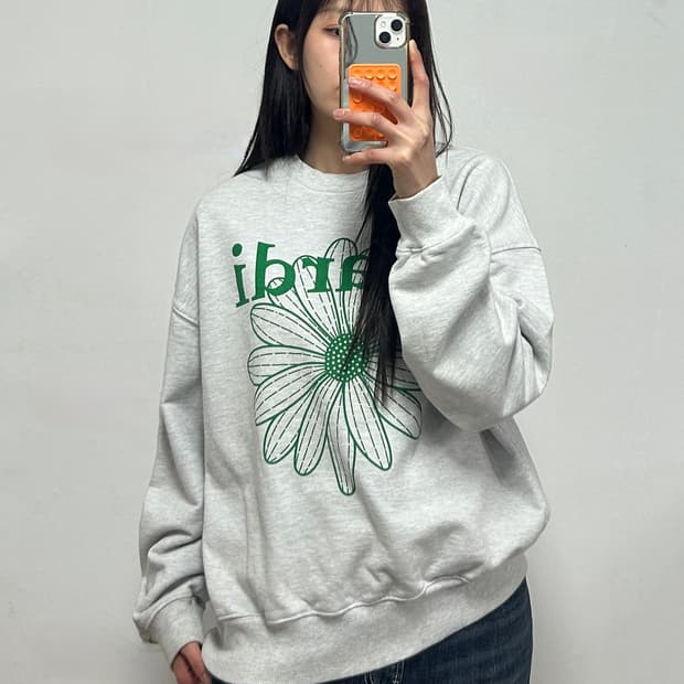 마르디 메크르디 빅로고 맨투맨 스웻셔츠 멜란지그레이