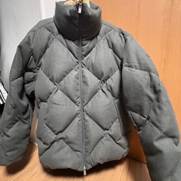 [판매] 커스텀멜로우 보아카라 다운 패딩 M