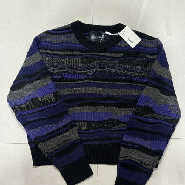 *새상품* 플레어업 믹스 니트/ 구매가 38,000