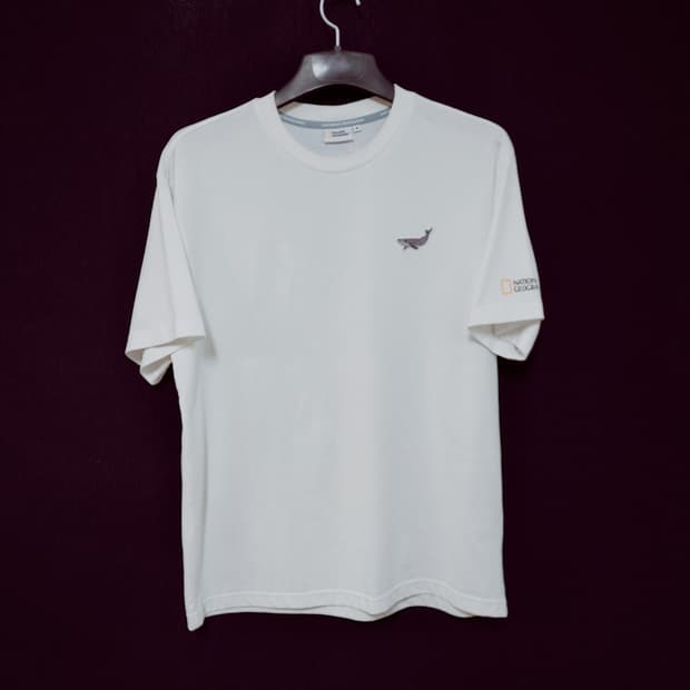 NATIONAL GEOGRAPHIC 내셔널 지오그래픽 고래자수패치 반팔티