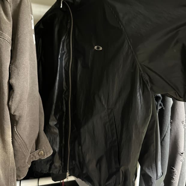 그레일즈 바람막이