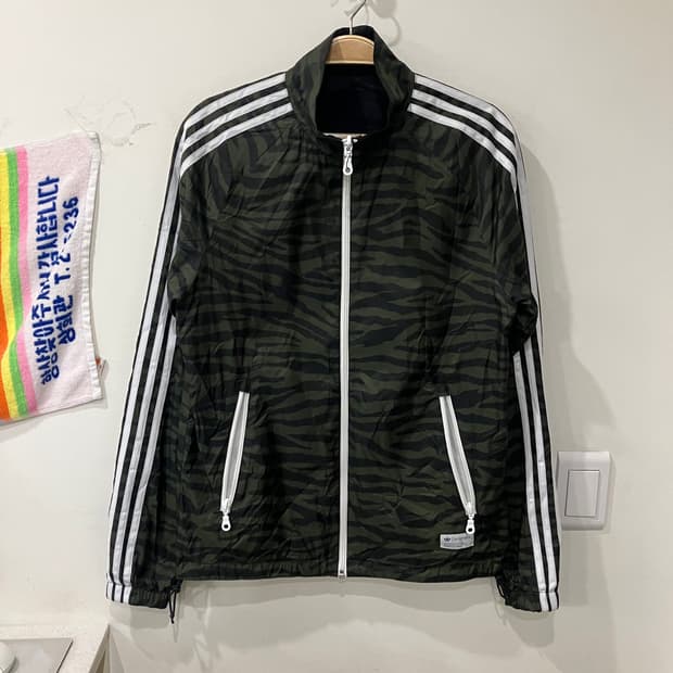 148 아디다스 카모 양면 바람막이 자켓