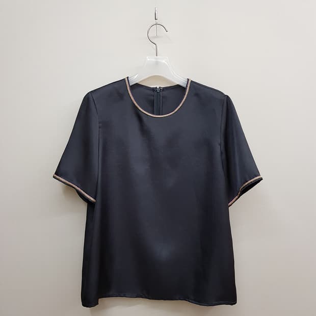 한섬 타임 체인 블록 블라우스 82-94-160사이즈