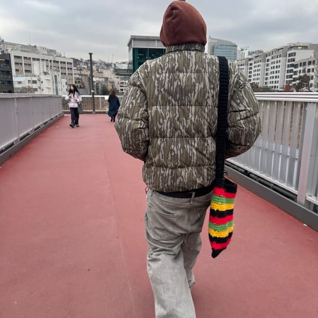 스투시 모시오크 다운 패딩 L