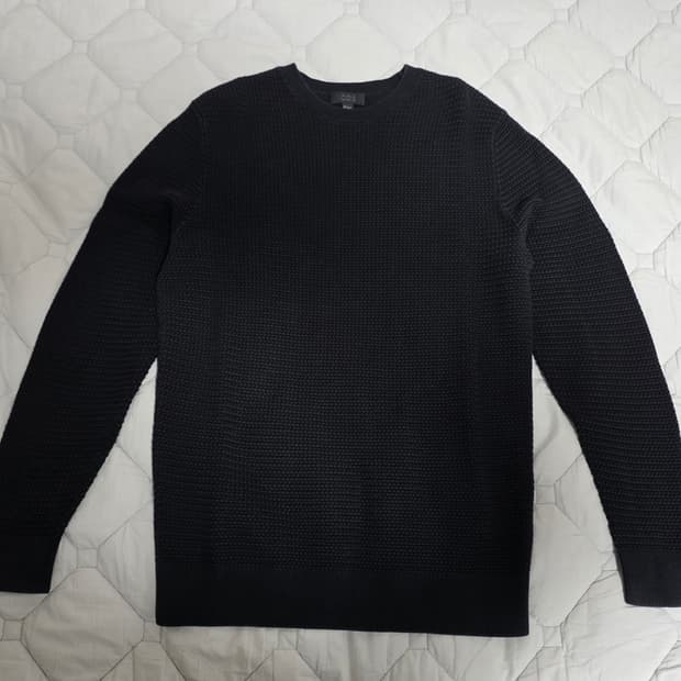 COS 코튼 크루넥 니트 블랙
