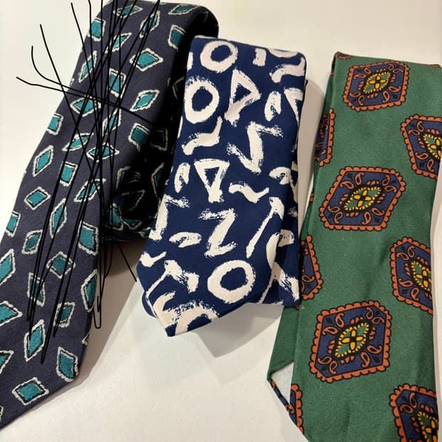 드레익스 넥타이 판매합니다!!