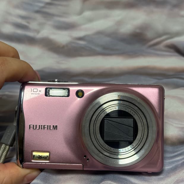 후지필름 파인픽스 f70exr 카메파 핑크 미품🩷🪽✨