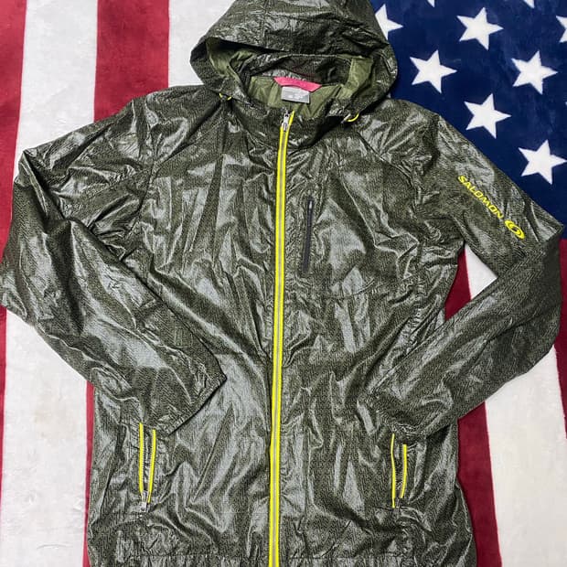 살로몬 여성 런닝 바람막이