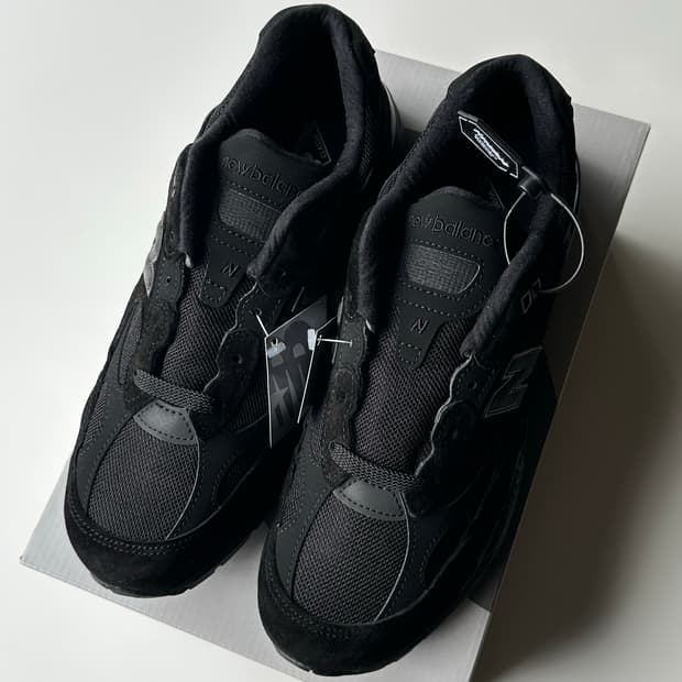 뉴발란스 992 올블랙 275