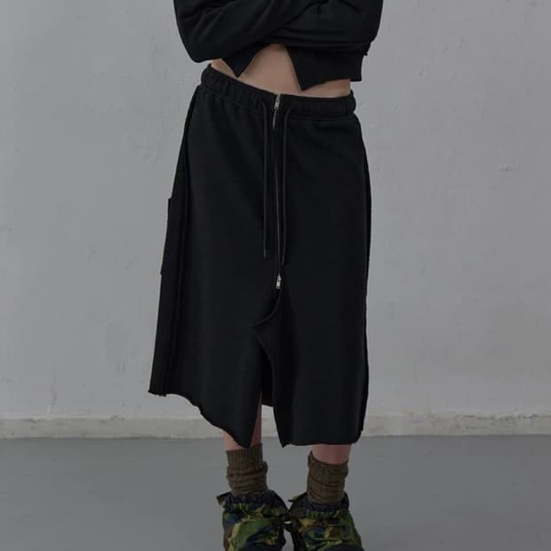 LCDC RAW CUT DETAIL JERSEY SKIRT 