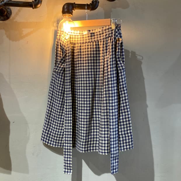 Fabric from island 체크 린넨 미들 스커트