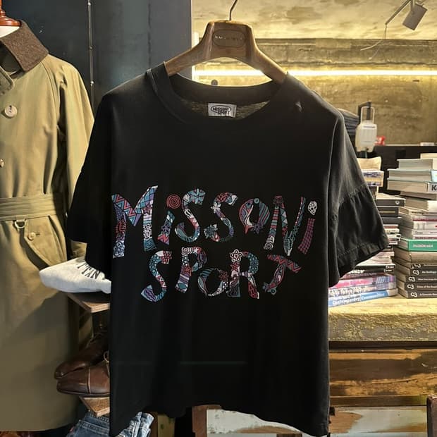 미쏘니 티셔츠