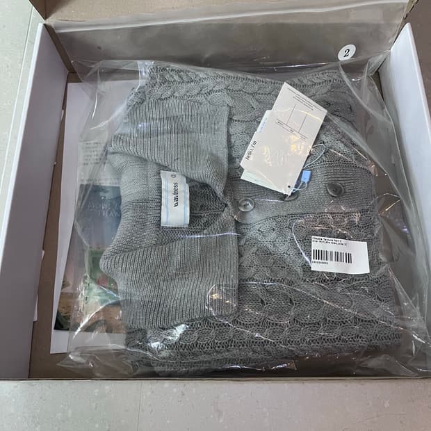 [2] 웨이비니스 더블 텍스처 카라 니트