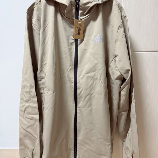 급처}스투시 바람막이 새상품