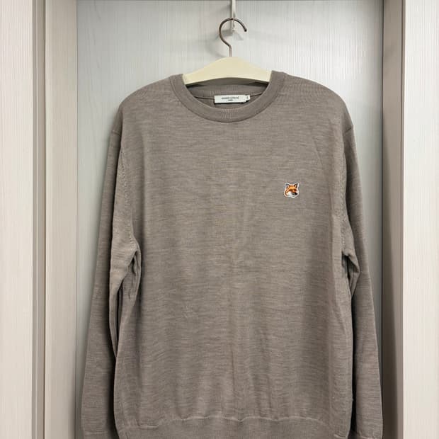 [XXL] 메종키츠네 폭스헤드 니트 베이지 팜니다.