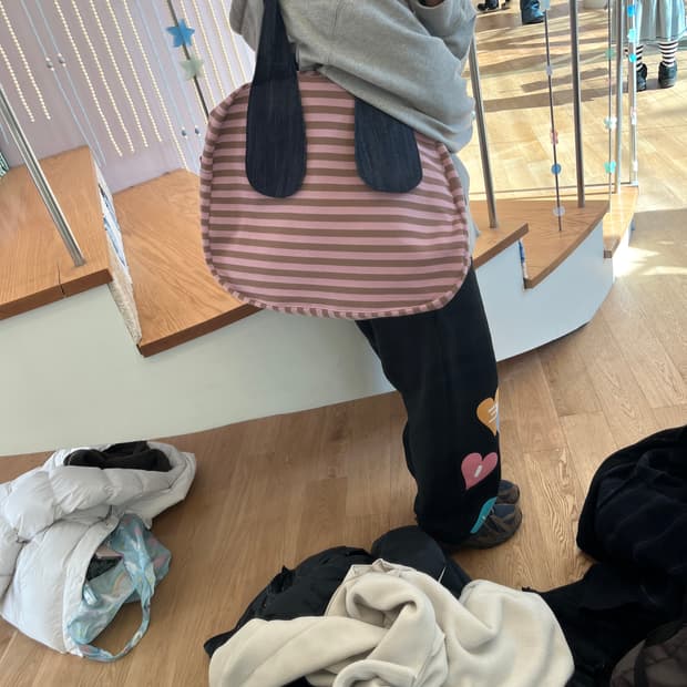 닥터마틴 리더 브라운 uk4 230