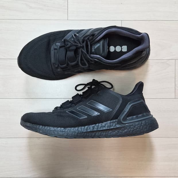 adidas 아디다스 울트라부스트 20 랩 코어 블랙 런닝화.270