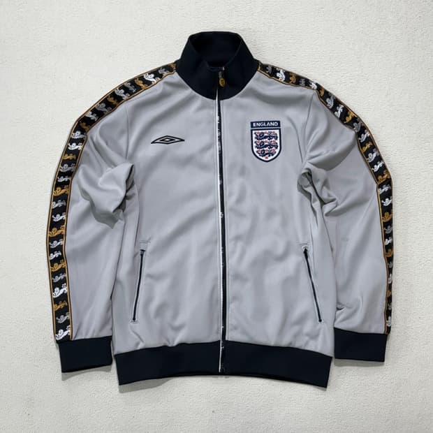 엄브로 잉글랜드 올드스쿨 희귀 축구 유니폼 져지 105