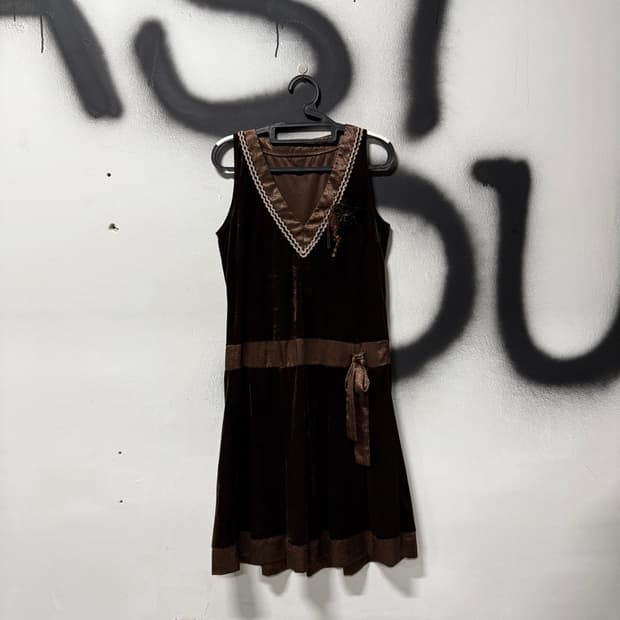 VTG 빈티지 브라운 벨벳 코사지 슬리브리스 롱원피스