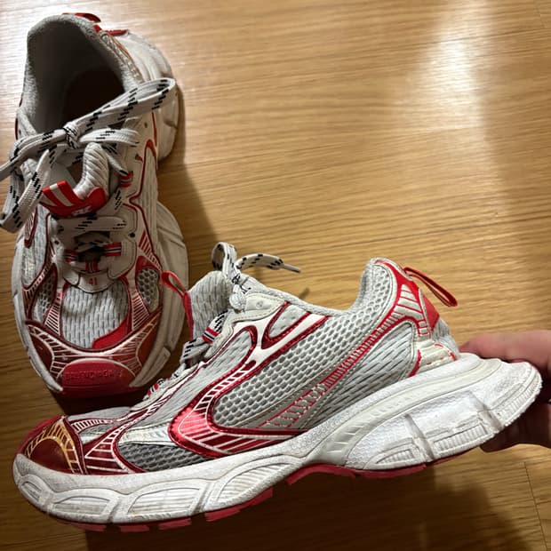 발렌시아가 3XL 러너 스니커즈 화이트/레드 41