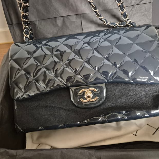 (미사용)샤넬 클래식 페이던트 플립백 라지