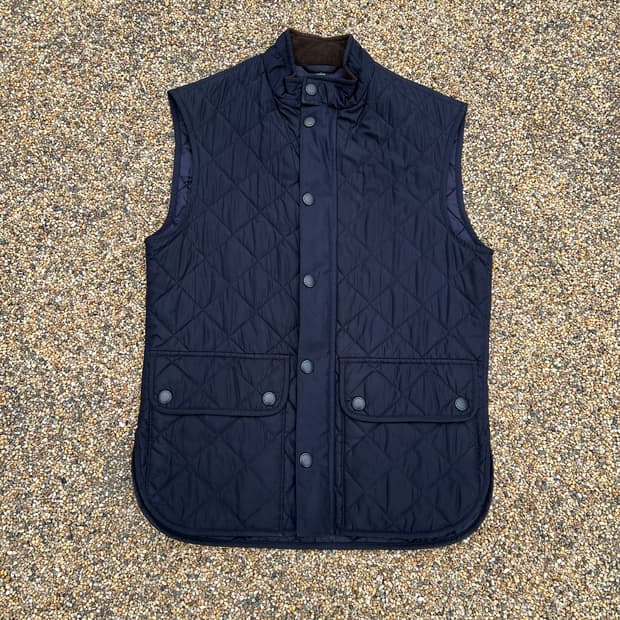 바버(barbour) 퀄팅 베스트 자켓